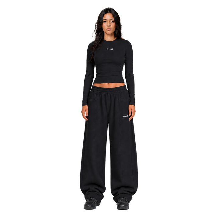 Cropped Longsleeve Sweatpant Set - Black
